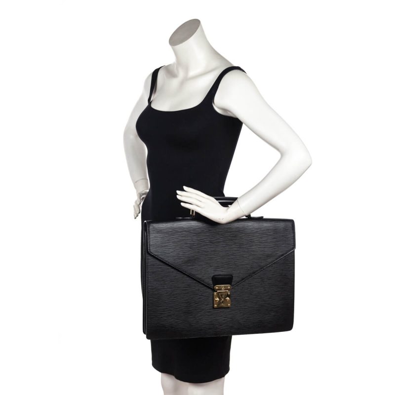 Louis Vuitton Black Epi Leather Pochette Accessoires - Image 17