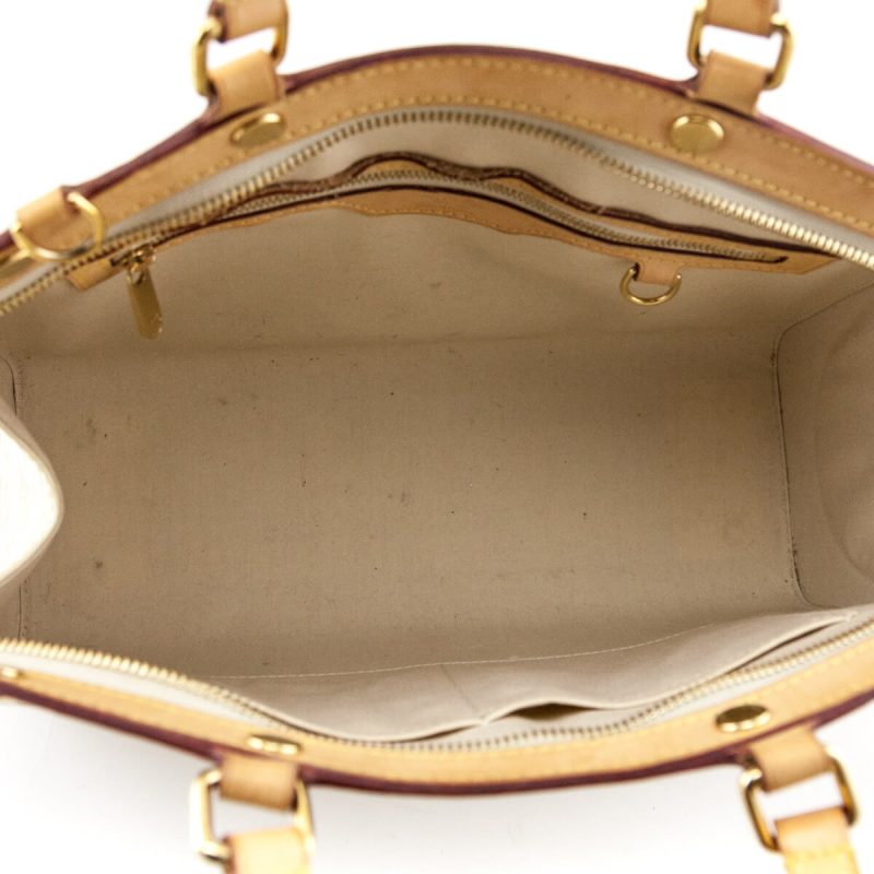 Louis Vuitton Blanc Epi Leather Twist MM - Image 10