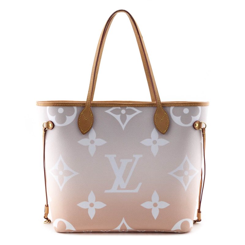 Louis Vuitton BubblegramLeather Shoulder Bag ()