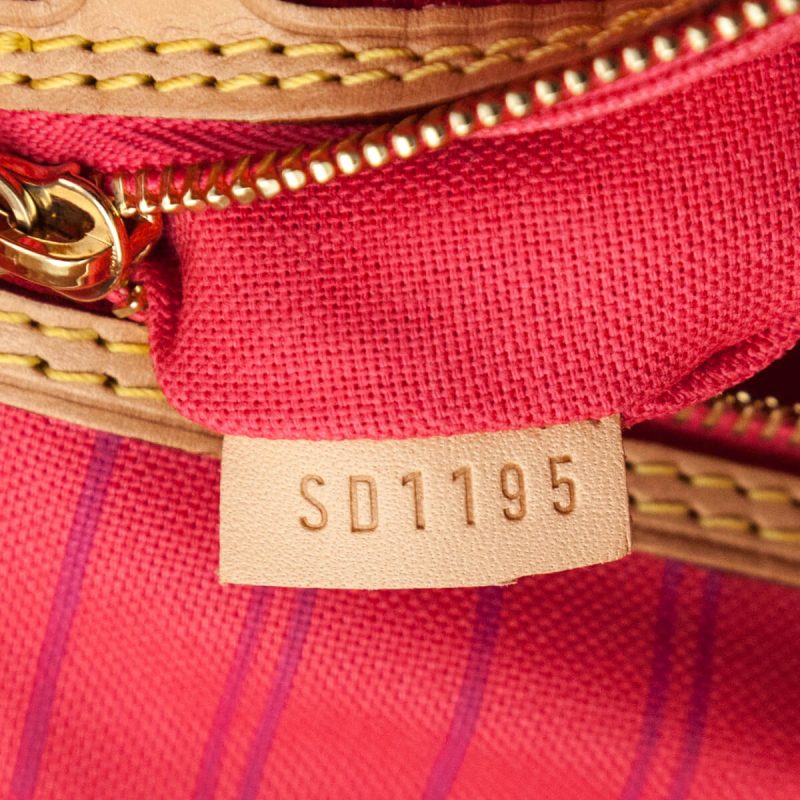 Louis Vuitton Damier Azur Delightful MM Shoulder Bag (SHF-dOaylq) - Image 9