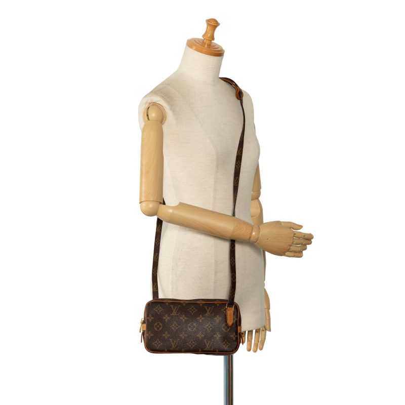 Brown Louis Vuitton Monogram Pochette Accessoires Shoulder Bag - Image 10