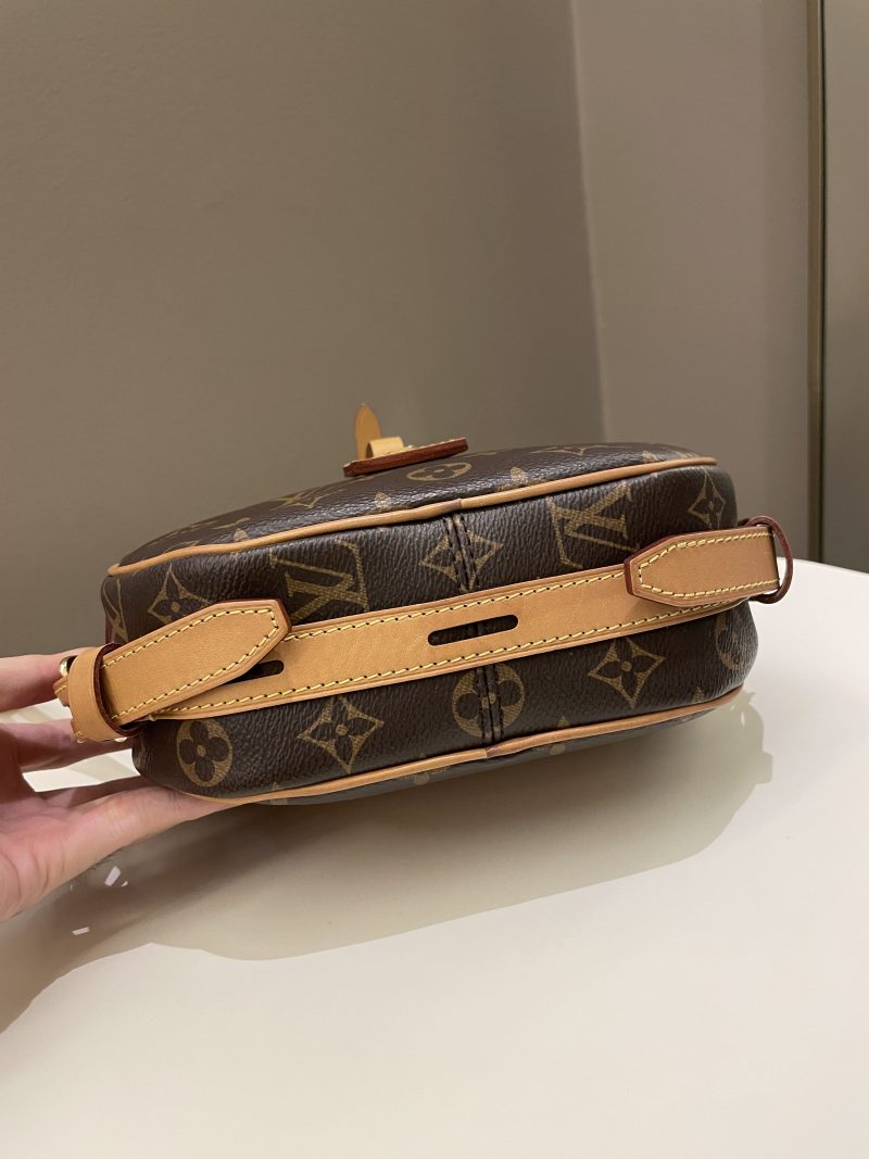 Louis Vuitton Boite Chapeau Souple Giant Reverse Monogram - Image 8
