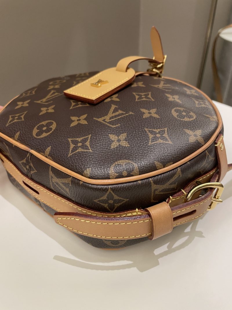 Louis Vuitton Boite Chapeau Souple Giant Reverse Monogram - Image 10