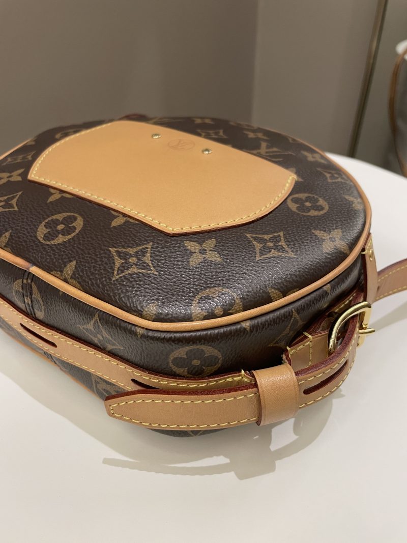 Louis Vuitton Boite Chapeau Souple Giant Reverse Monogram - Image 11