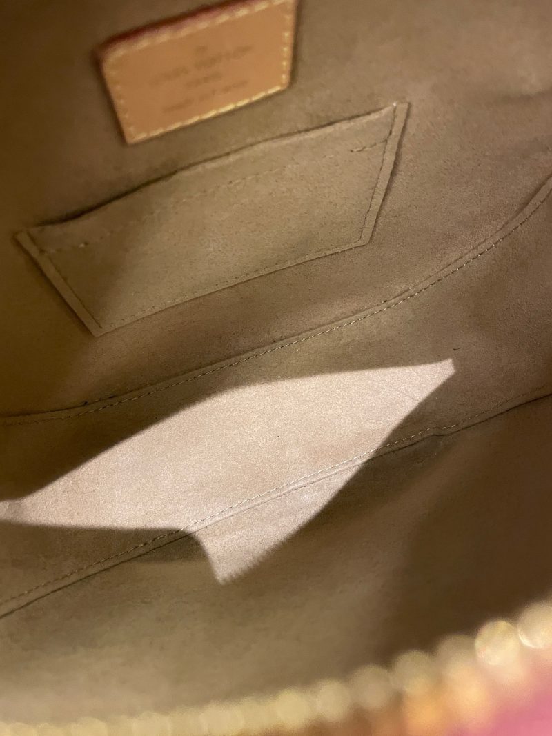 Louis Vuitton Boite Chapeau Souple Giant Reverse Monogram - Image 16