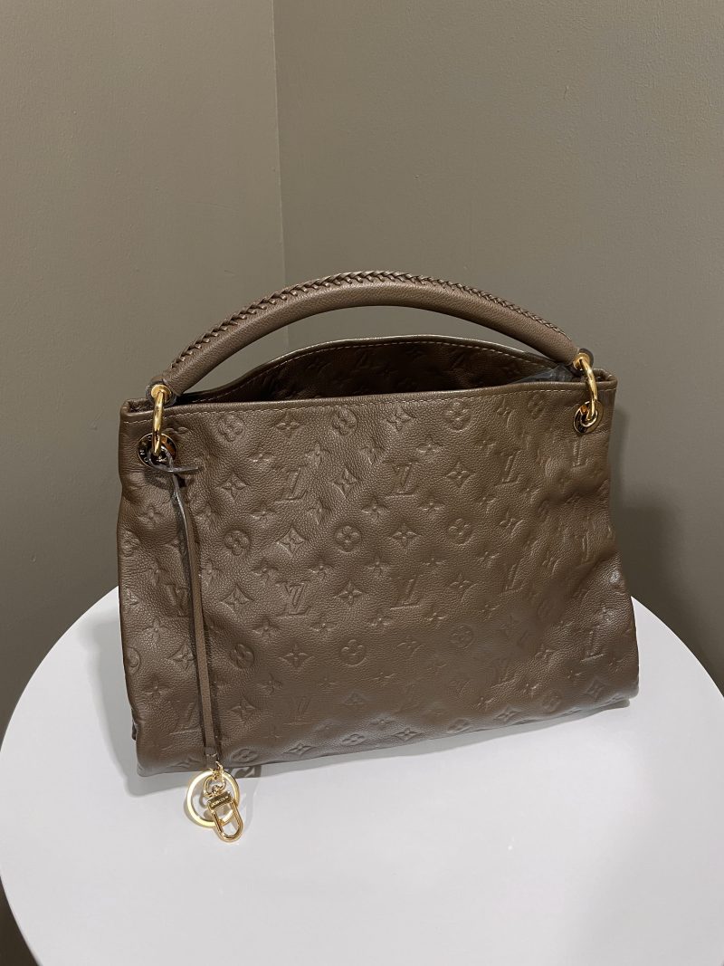 Louis Vuitton ArtsyLeather Shoulder Bag () - Image 2