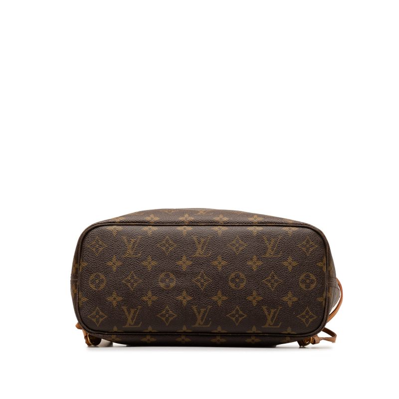 Brown Louis Vuitton Monogram Nil Crossbody Bag - Image 4