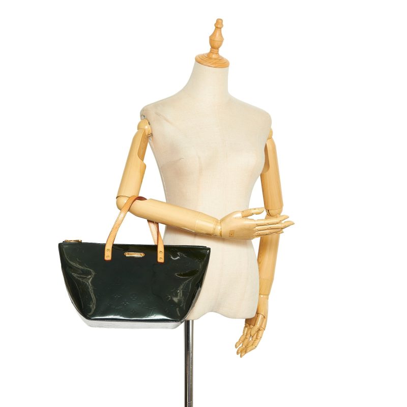 Louis Vuitton Bellevue PM Green Monogram Vernis - Image 7