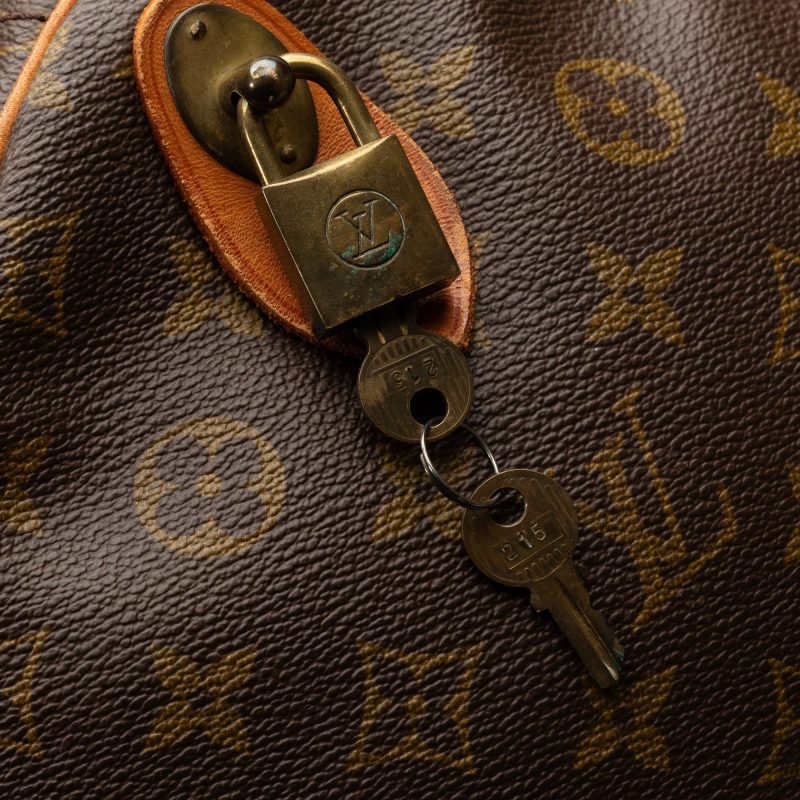Brown Louis Vuitton Monogram Keepall 60 Travel Bag - Image 16