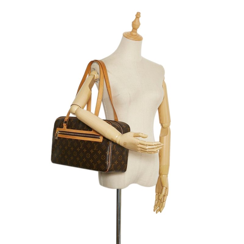 Louis Vuitton Cité GM Monogram Canvas - Image 11