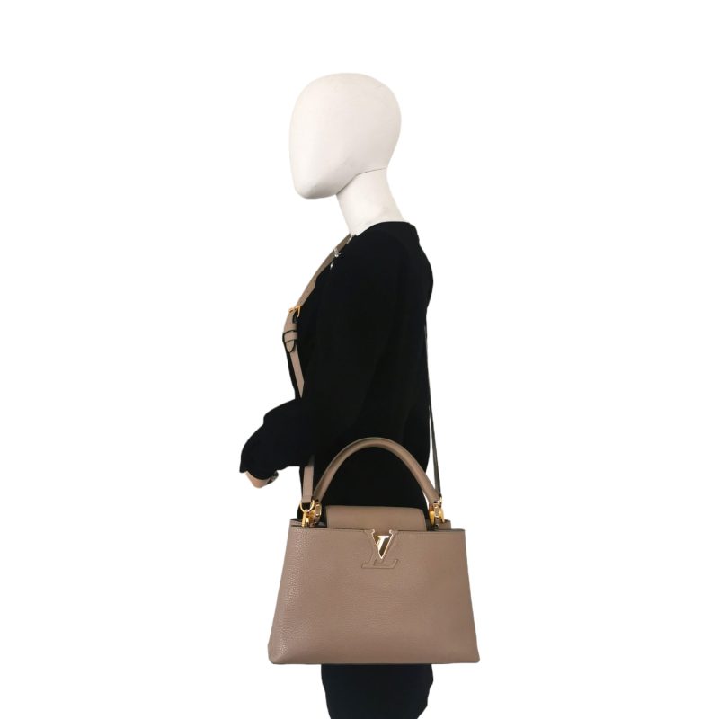 Louis Vuitton Capucines MM Beige Taurillon - Image 2