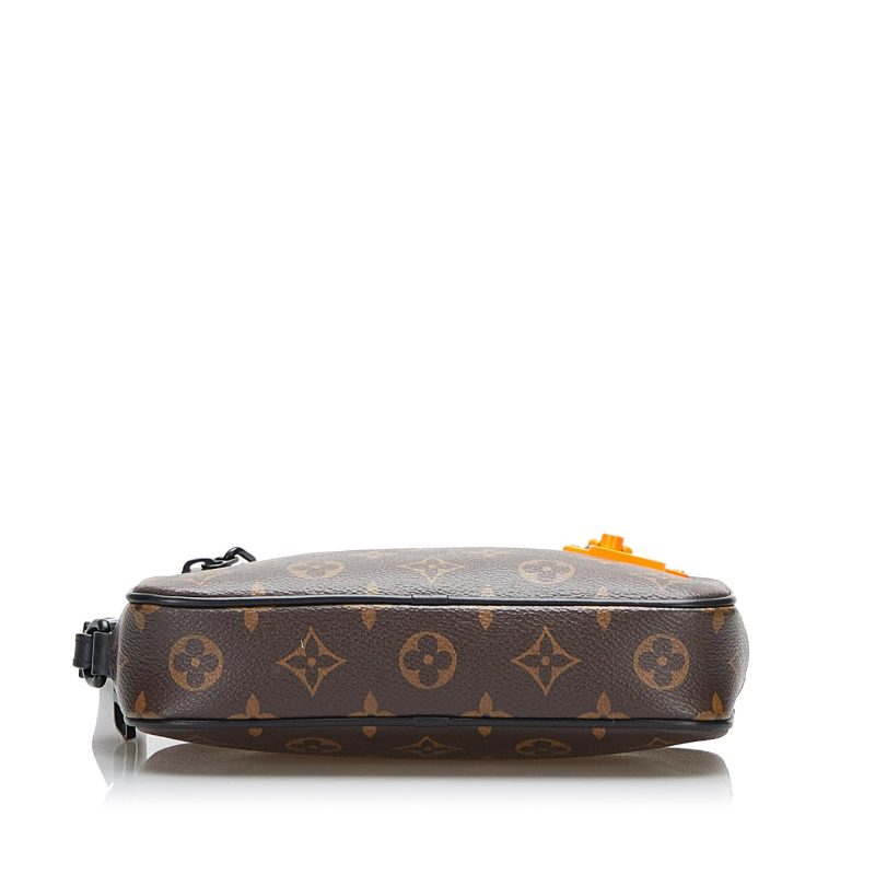 Brown Louis Vuitton Monogram Solar Ray Utility Side Bag - Image 4