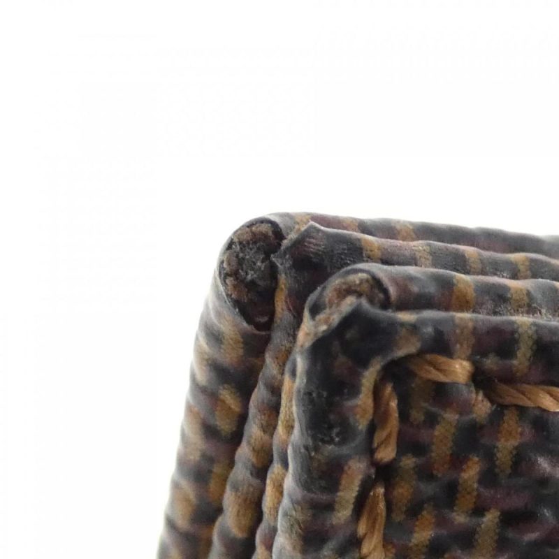 Louis Vuitton Daily Pouch - Image 3