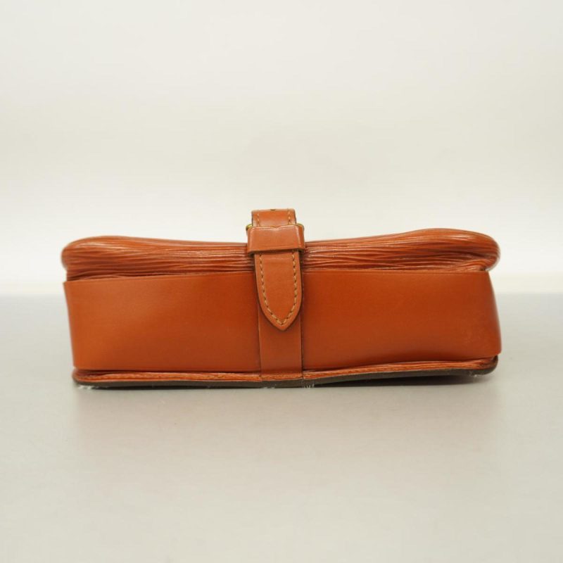 Louis Vuitton CartouchiereLeather Shoulder Bag () - Image 3