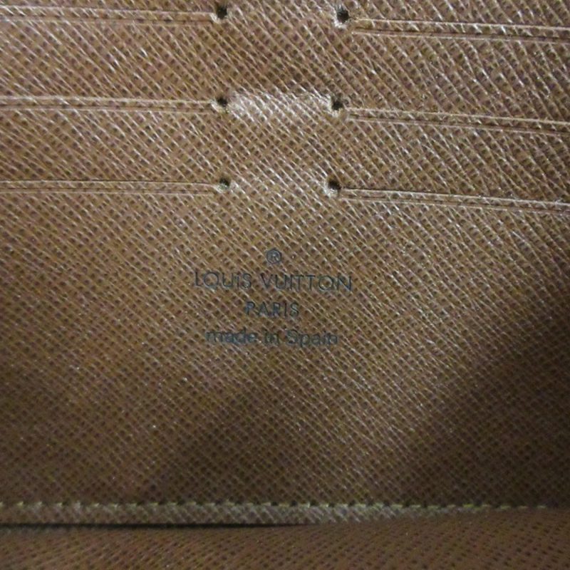 Louis Vuitton BoétieCanvas Wallet() - Image 5