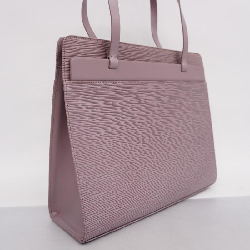 Louis Vuitton CroisetteLeather Shoulder Bag () - Image 4