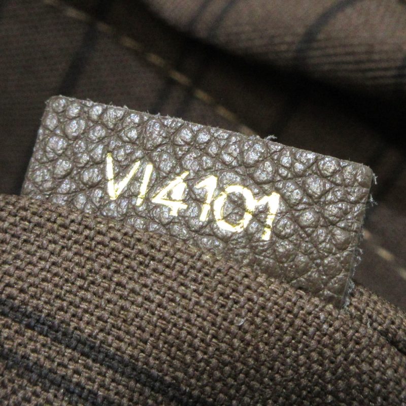 Louis Vuitton Cite - Image 6