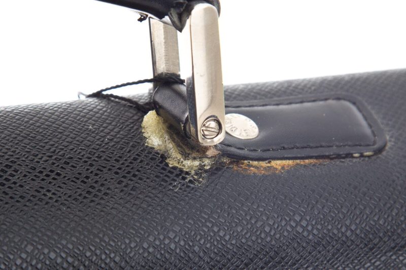 Louis Vuitton Black Slender Wallet - Image 9