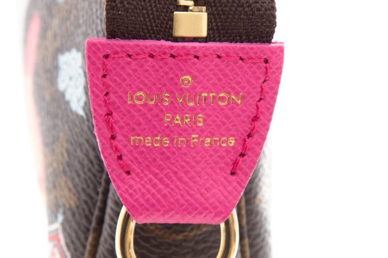 Louis Vuitton Brown Canvas Monogram Artsy Handbag - Image 8