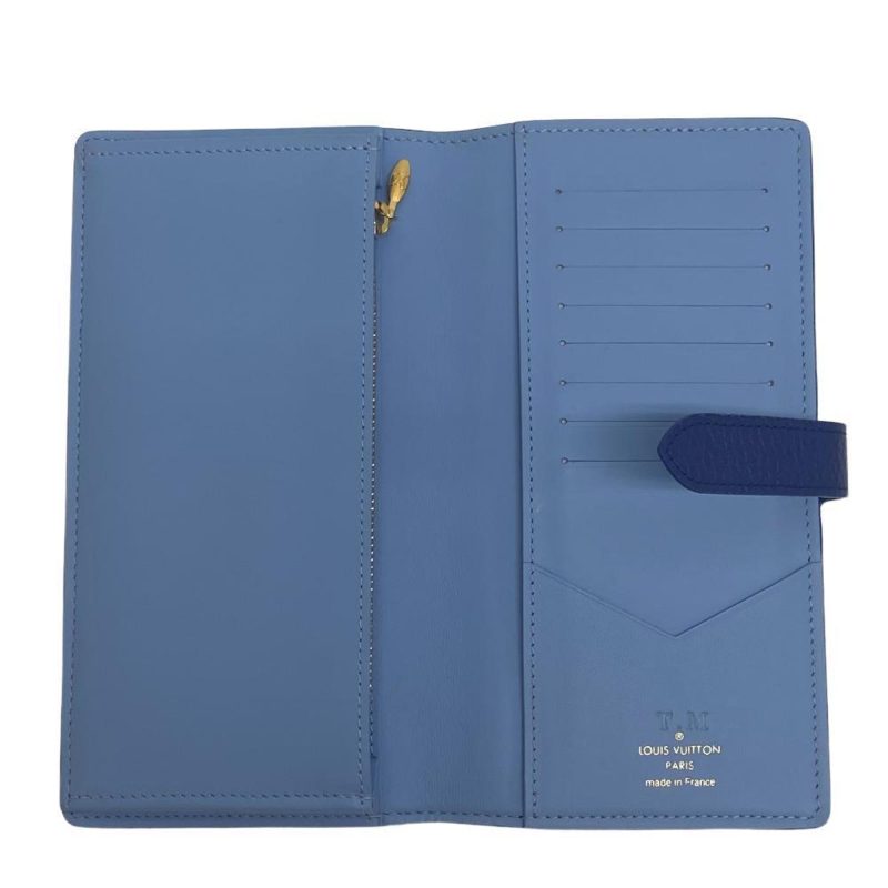 Louis Vuitton CapucinesLeather Wallet() - Image 3