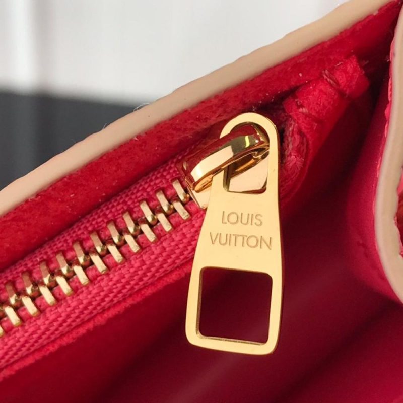 Louis Vuitton Croisette Compact Wallet grained leather Magnolia - Image 6
