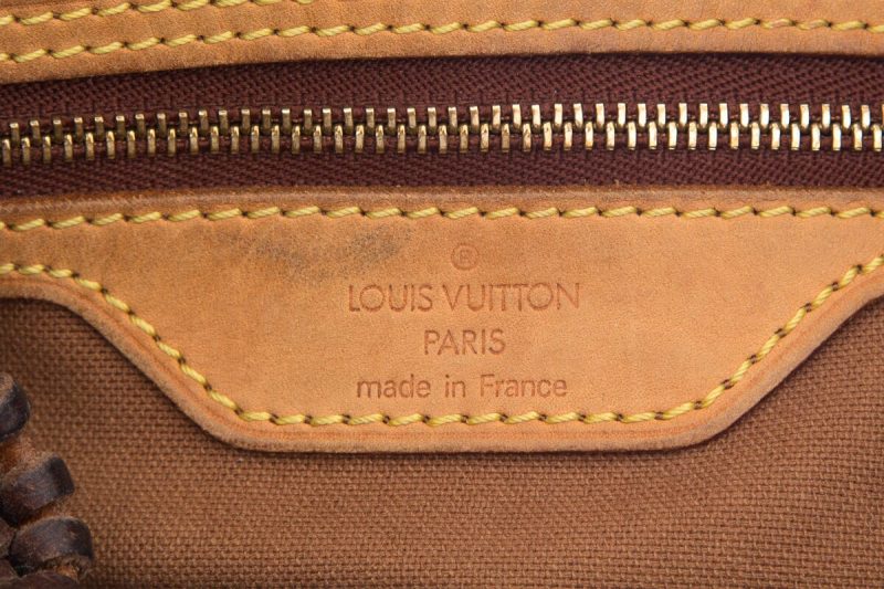Louis Vuitton Brown Canvas Shoulder Bag Medium Monogram - Image 11