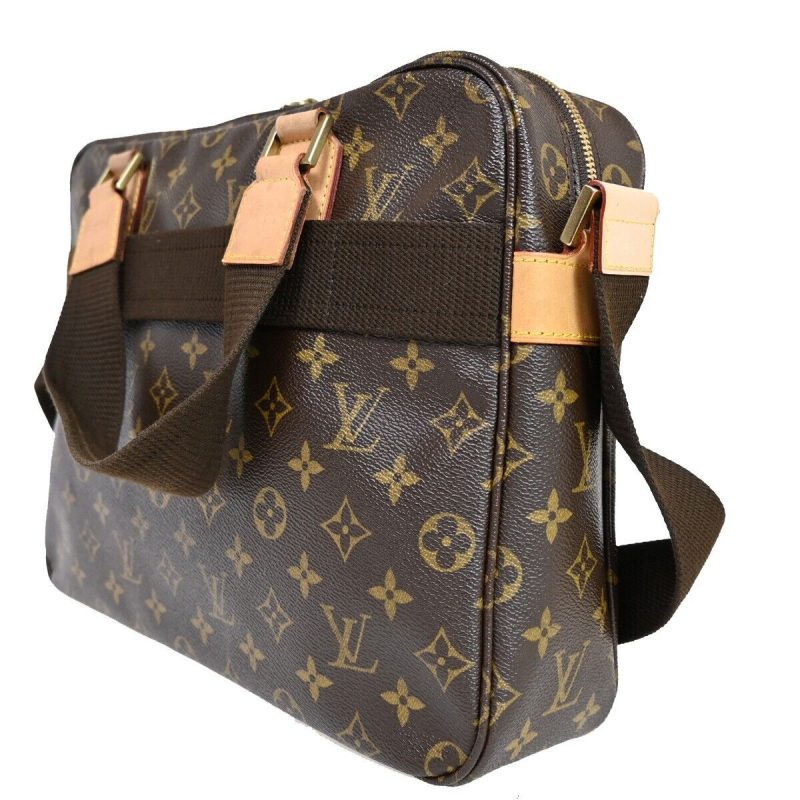 Louis Vuitton BosphoreCanvas Shoulder Bag () - Image 4