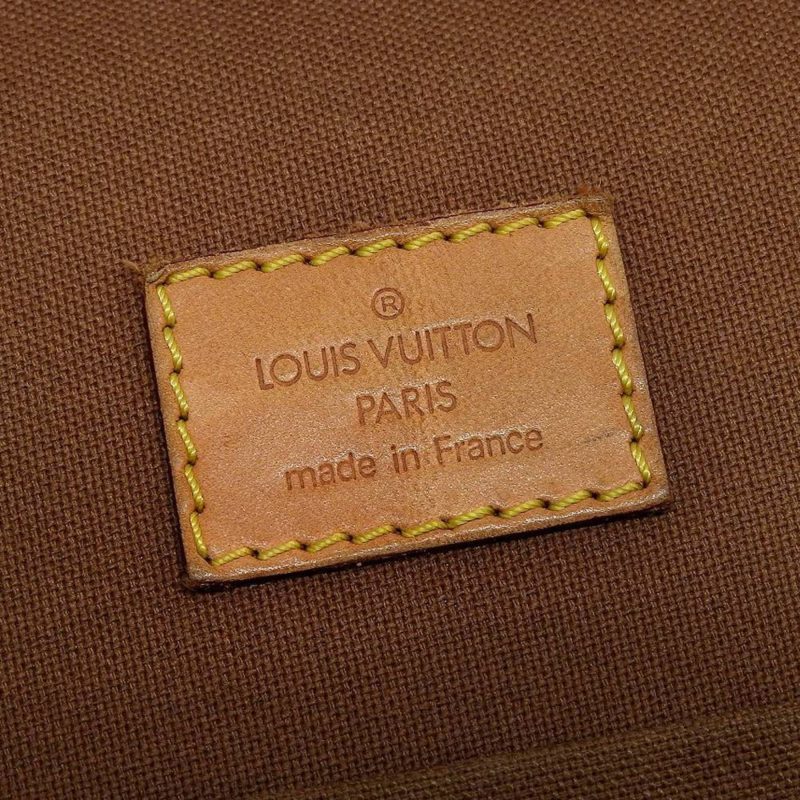 Louis Vuitton BosphoreCanvas Shoulder Bag () - Image 5