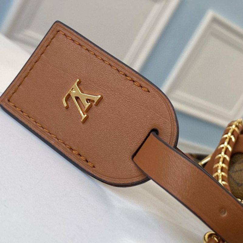 Louis Vuitton BOURSICOT EW - Image 7
