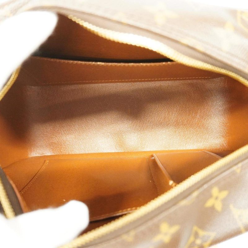 Louis Vuitton CitéCanvas Shoulder Bag () - Image 5