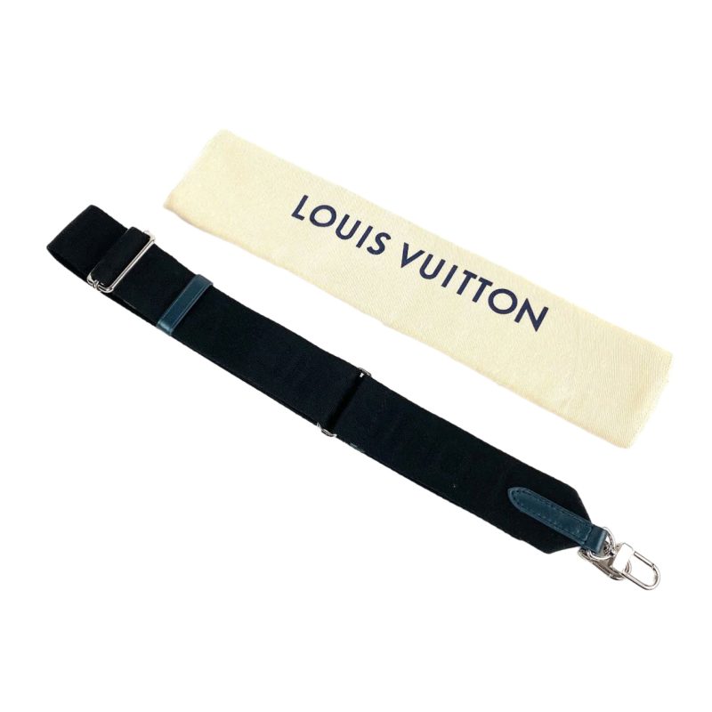 Louis Vuitton Coussin PM Monogram Canvas - Image 12