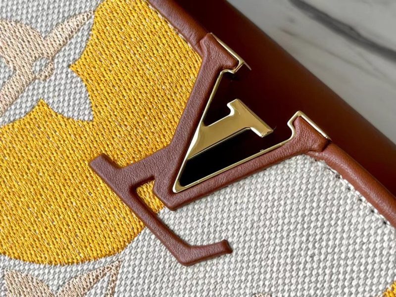 Louis Vuitton Capucines BB Bag - Image 6