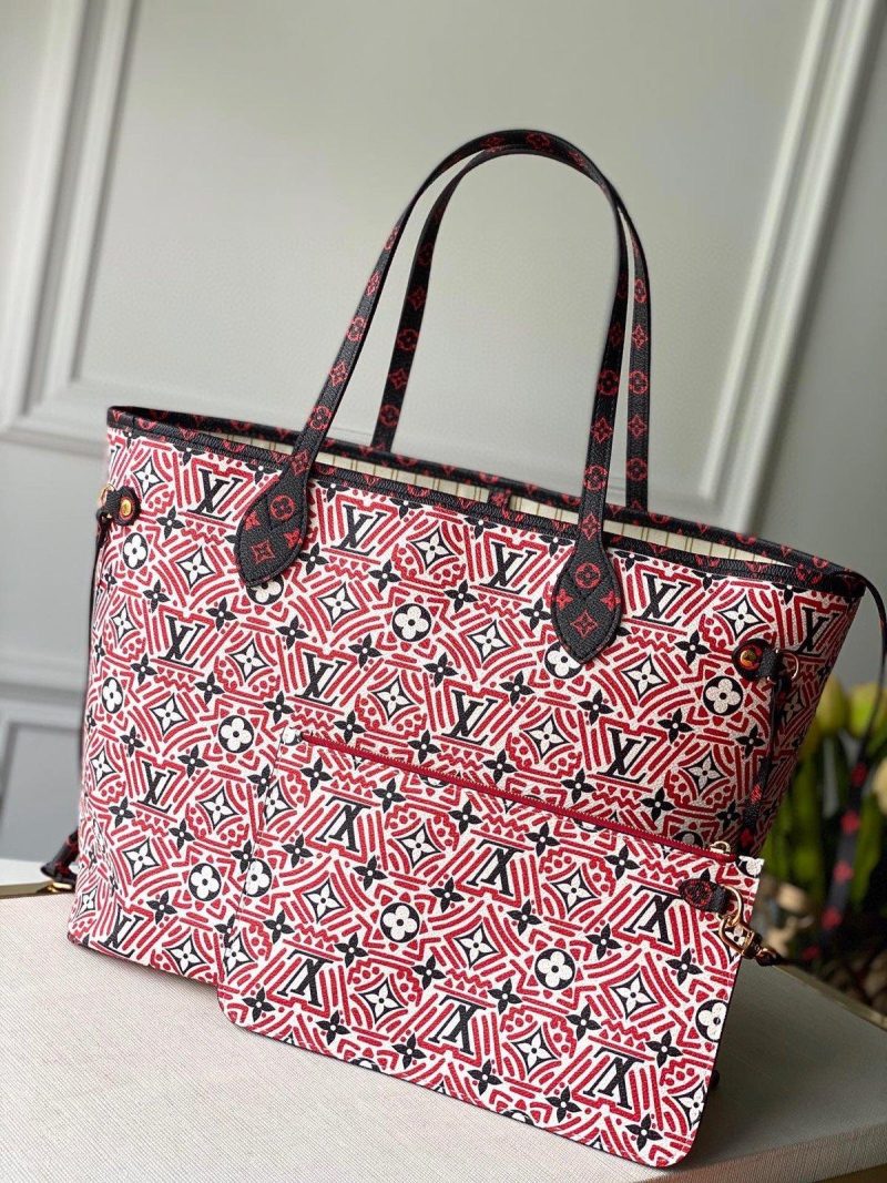 Louis Vuitton Crafty OnTheGo GM Bag - Image 2