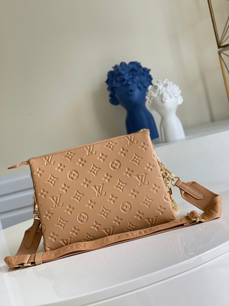 LOUIS VUITTON Coussin CamelM57791 Lambskin Monogram・Pattern Size PM - Image 5