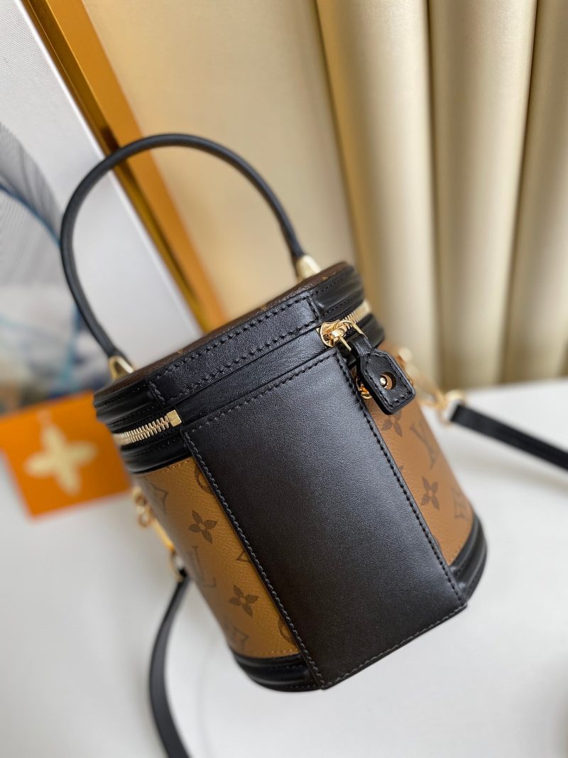 Louis Vuitton Cannes Bucket Bag Brown Monogram Canvas 2019 - Image 3