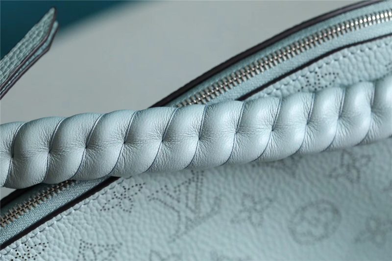 LOUIS VUITTON Babylone BB Bag Mahina Grey - Image 5