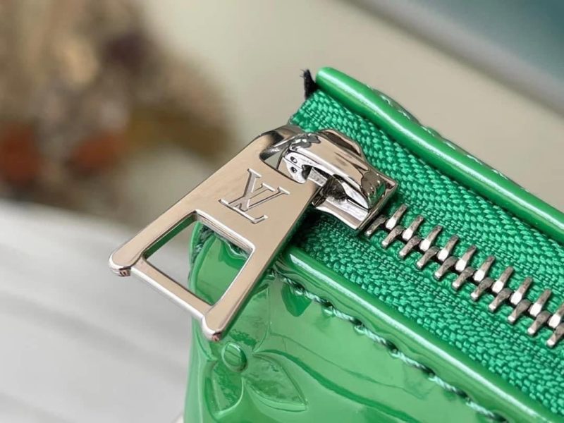 Louis Vuitton Coussin MM Bag - Image 6
