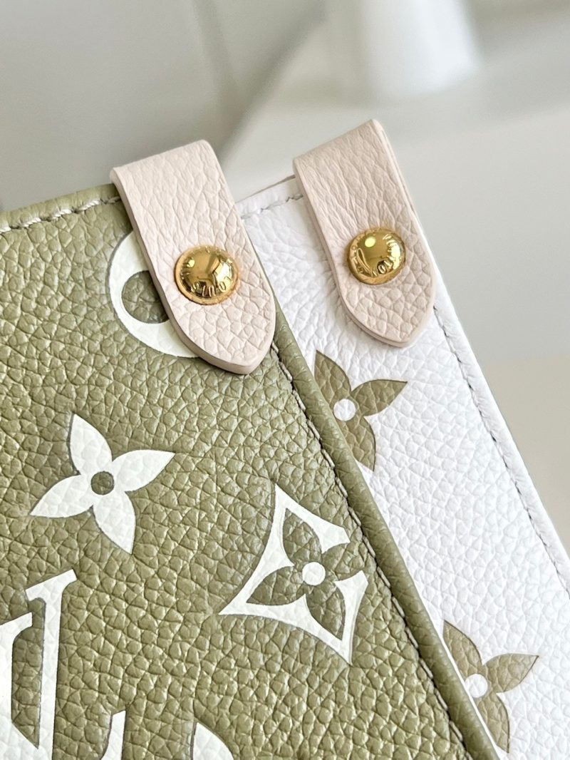 Louis VuittonMM Bag - Image 7