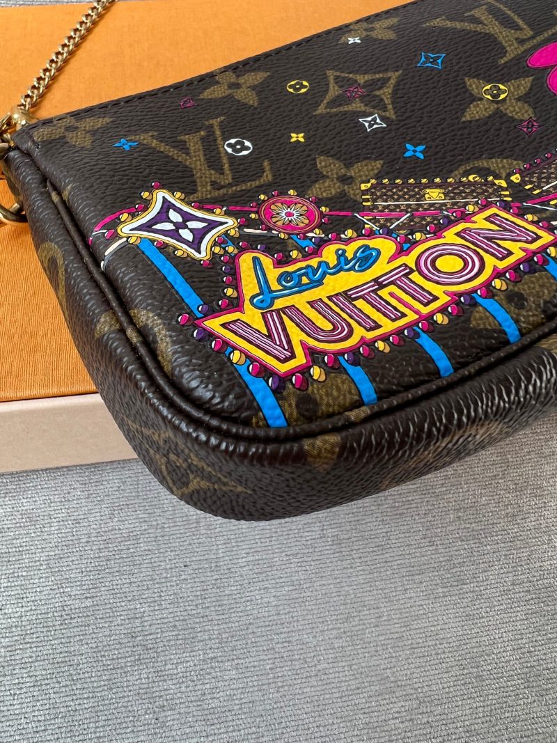 Louis Vuitton Christopher - Image 13