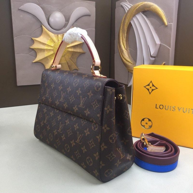 Louis Vuitton Cluny MM Bag Epi Leather Rose Ballerine - Image 2