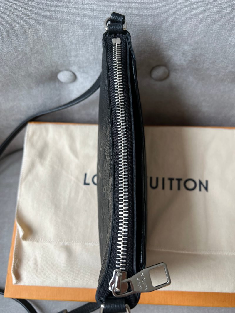 Louis Vuitton Black Monogram Empreinte Pallas Pochette - Image 10