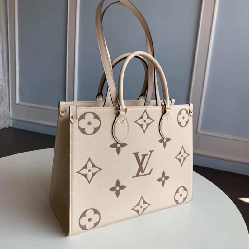 Louis Vuitton Bicolor Alligator Monogram Trompe L'oeil Trocadero Bag - Image 4