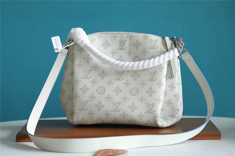 Louis Vuitton Babylone Chain BB Beige Monogram Mahina