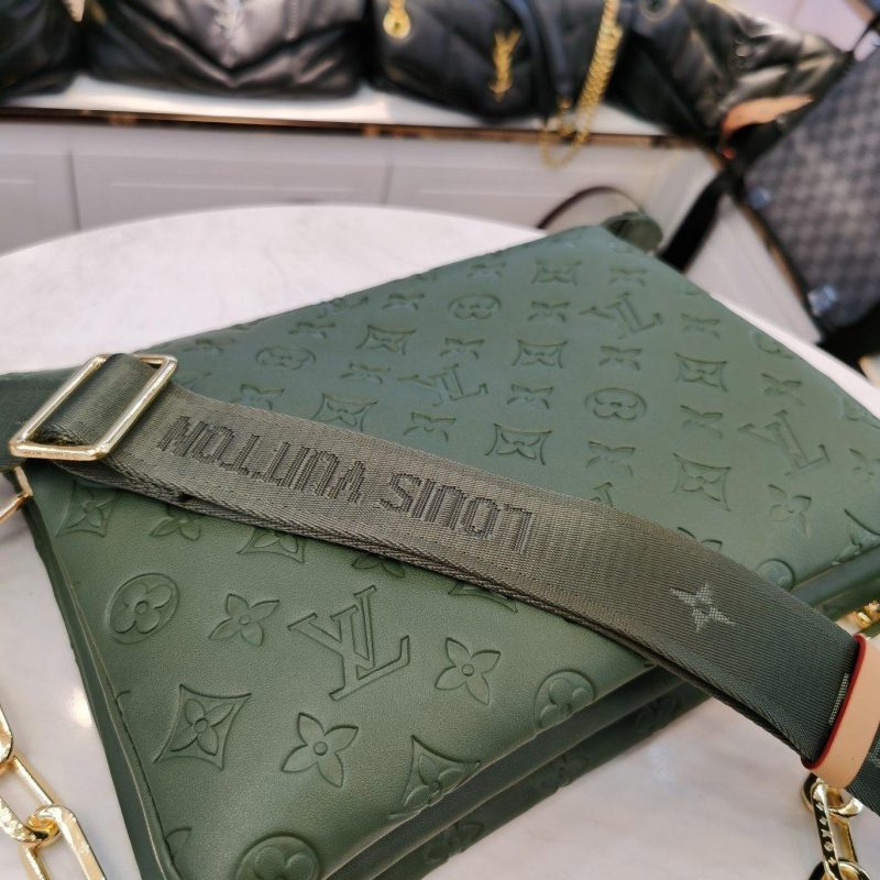 LOUIS VUITTON Coussin MM Bag Black - Image 4