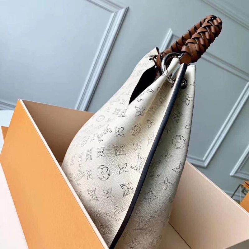 Louis Vuitton Carmel Bag - Image 4