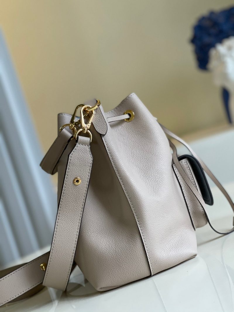 Louis Vuitton Lockme Bucket Bag - Image 3
