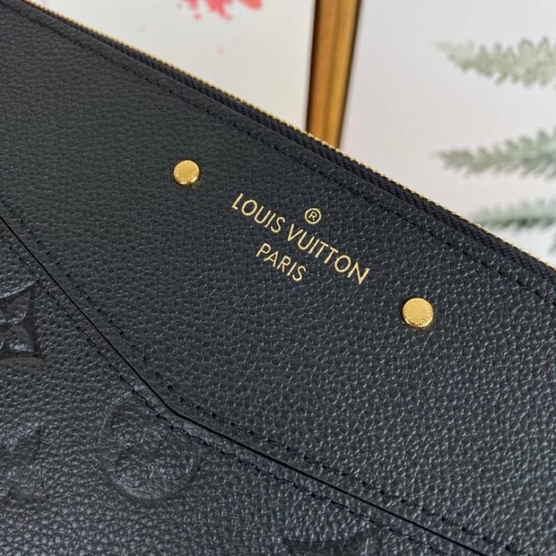 Louis Vuitton Daily Pouch - Image 7