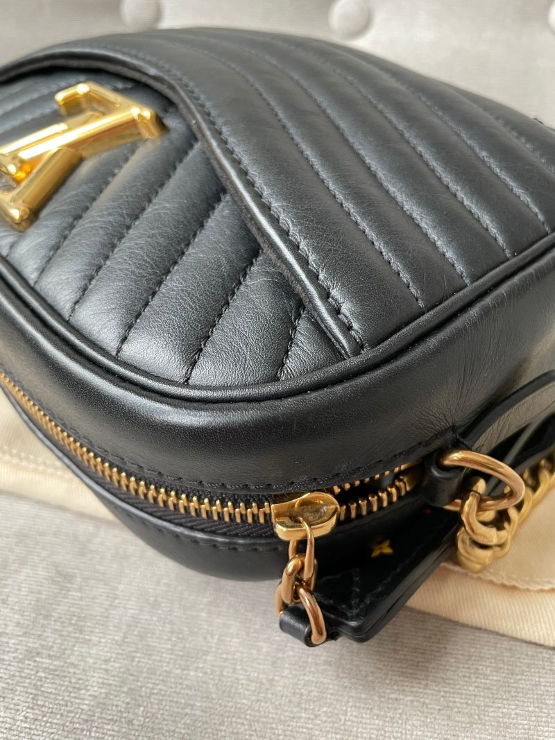 Louis Vuitton Black New Wave Camera Bag - Image 11