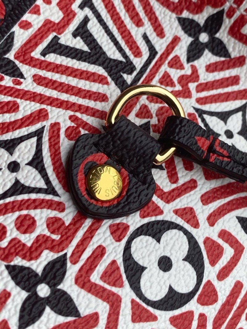 Louis Vuitton Crafty OnTheGo GM Bag - Image 6