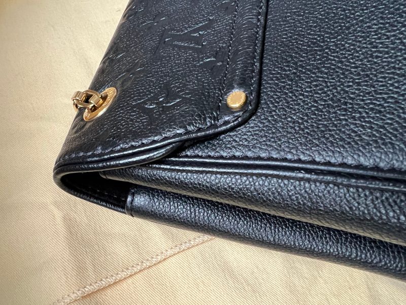Louis Vuitton Black Empreinte V Tote MM - Image 25
